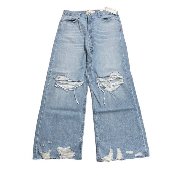 BDG Men's Relaxed Jeans in Light Blue - Picture 1 of 12